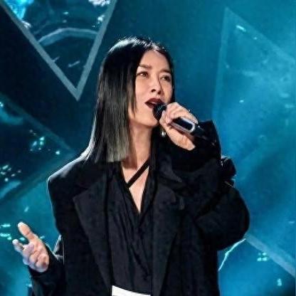 2024年白小姐开奖结果|探索澳门隐藏美食与文化_战术版.3.686